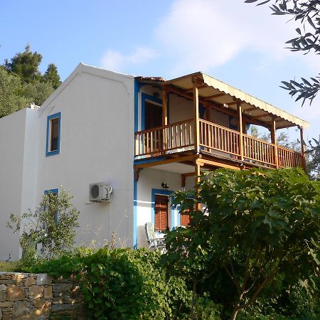 Megalos Mourtias Apartment Alonnisos Town Exterior photo