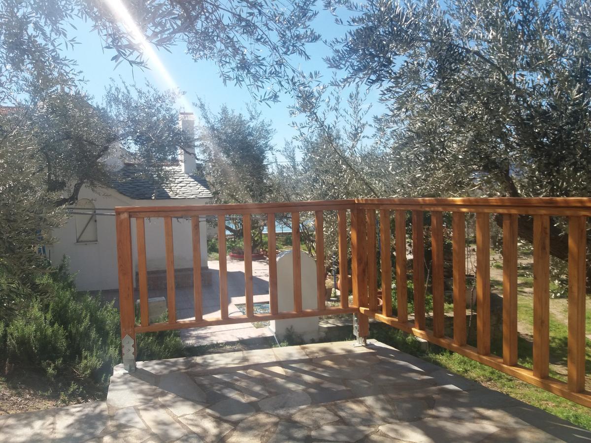 Megalos Mourtias Apartment Alonnisos Town Exterior photo